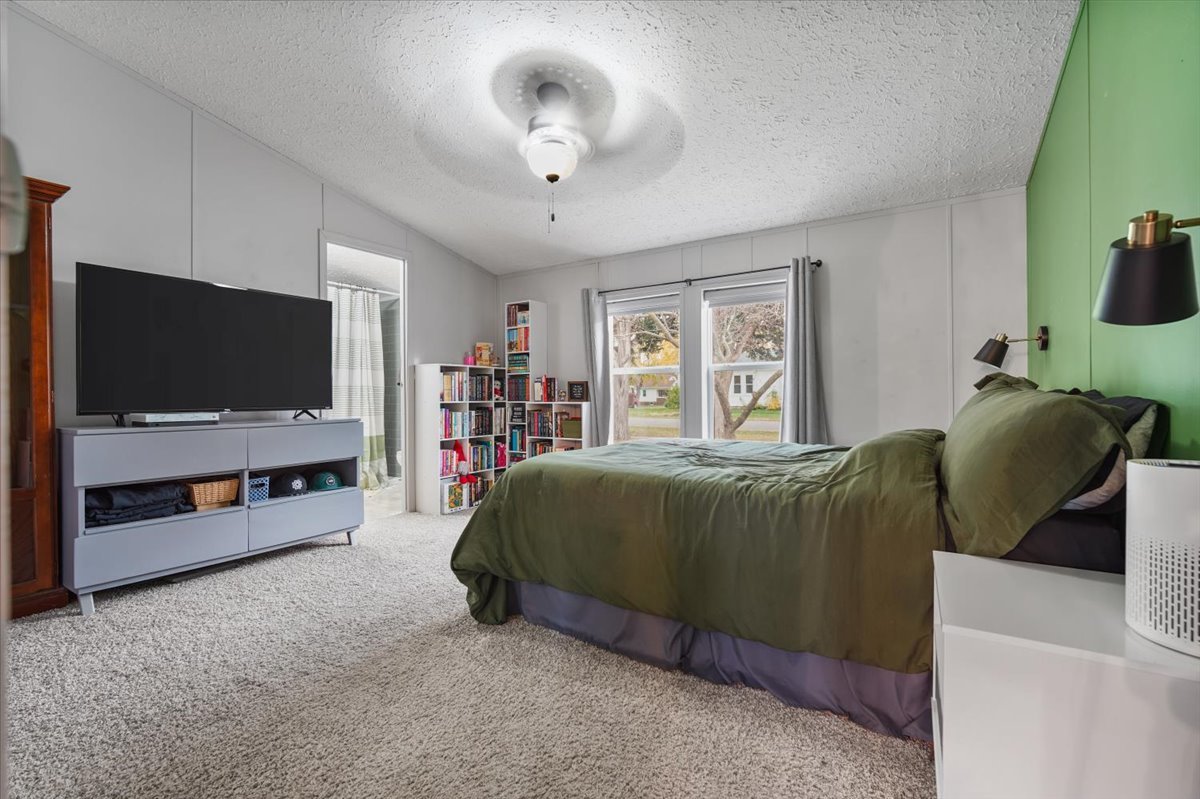 602 W 6th Street, Minonk, IL 61760