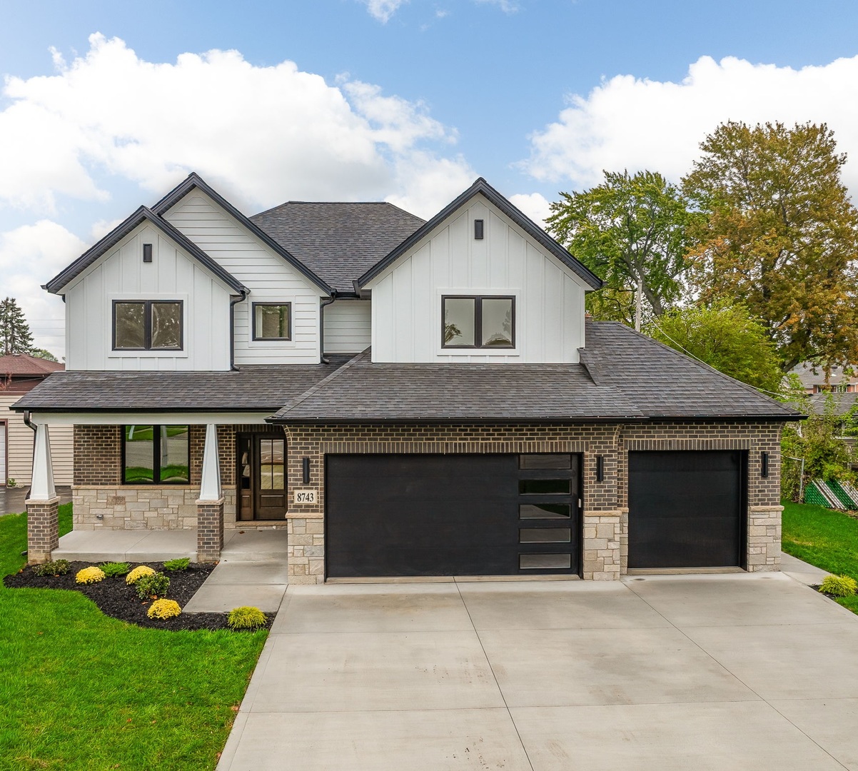 8743 Austin Avenue, Oak Lawn, IL 60453