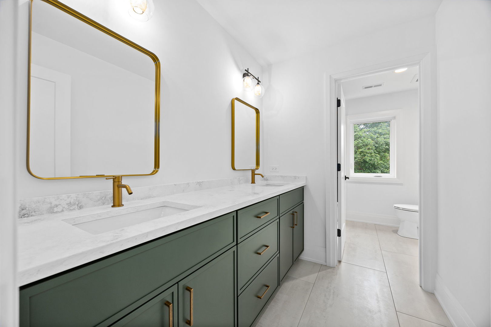 8743 Austin Avenue, Oak Lawn, IL 60453