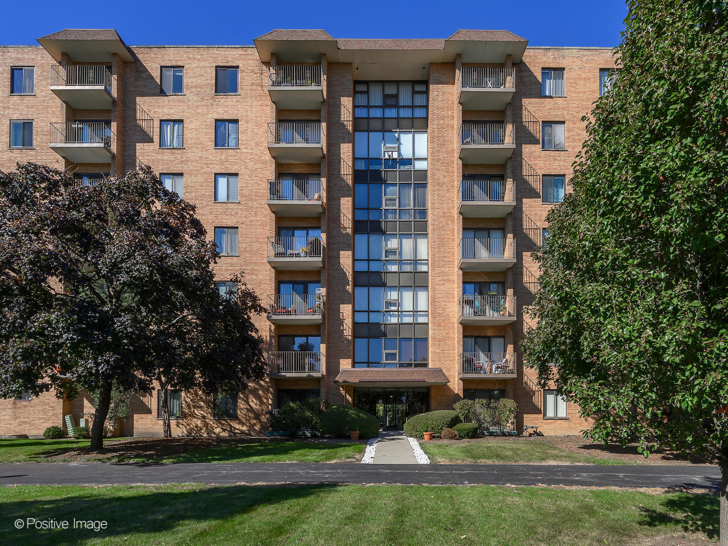 1727 W Crystal Lane #208, Mount Prospect, IL 60056