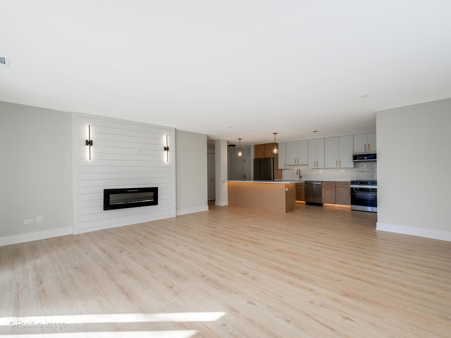 1727 W Crystal Lane #208, Mount Prospect, IL 60056