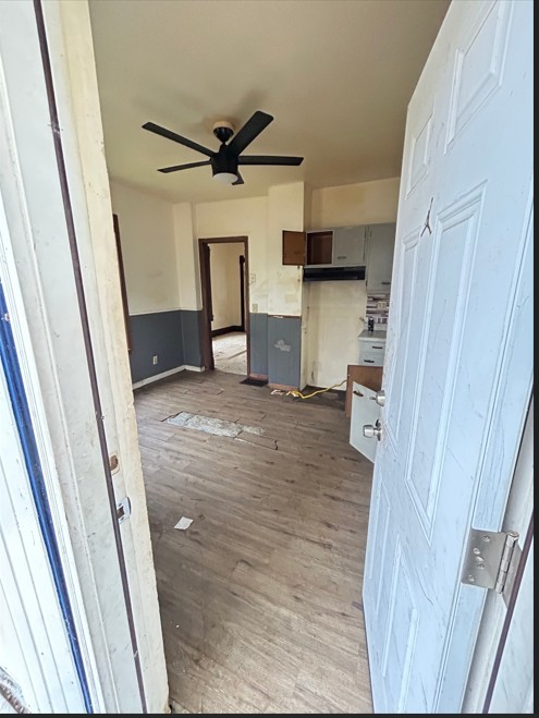 725 Davis Street, Rockford, IL 61107