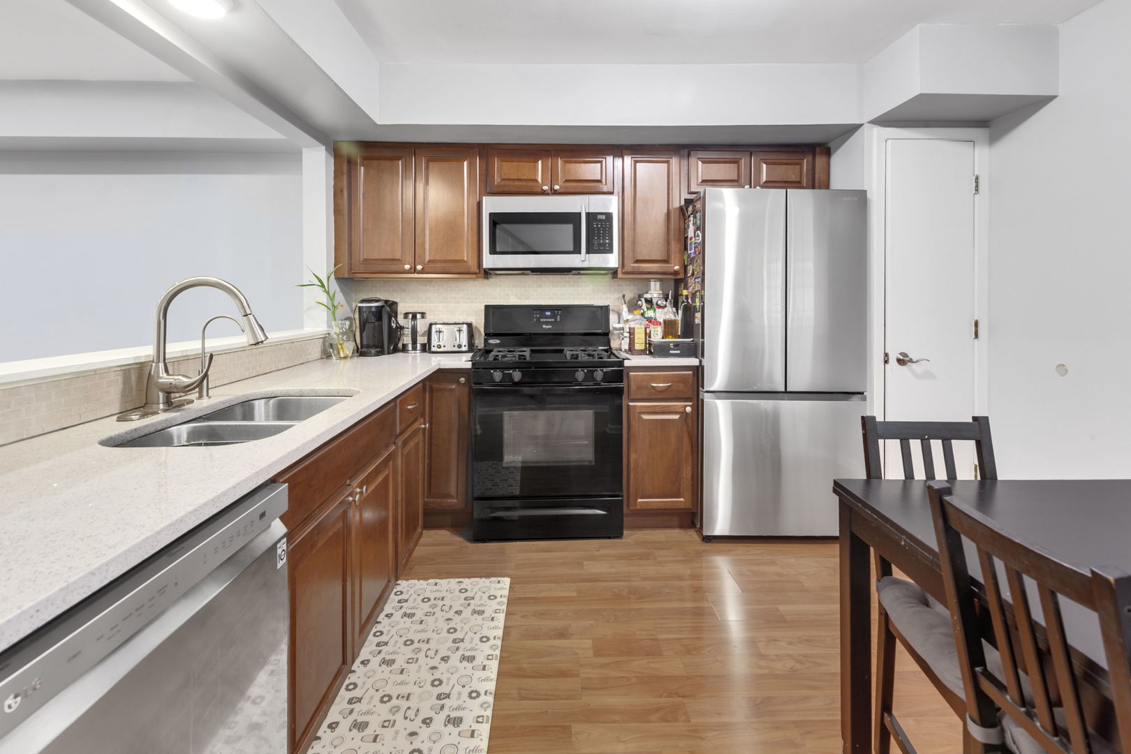 988 Butter Creek Court #4ND, Hoffman Estates, IL 60169