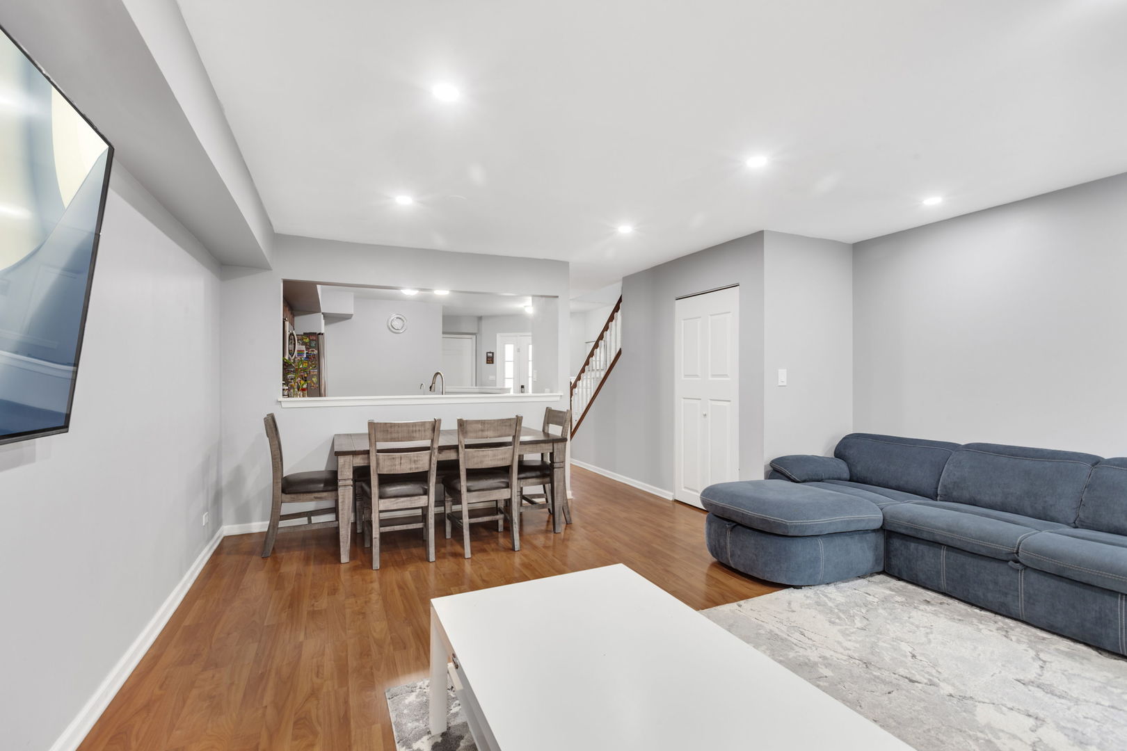 988 Butter Creek Court #4ND, Hoffman Estates, IL 60169