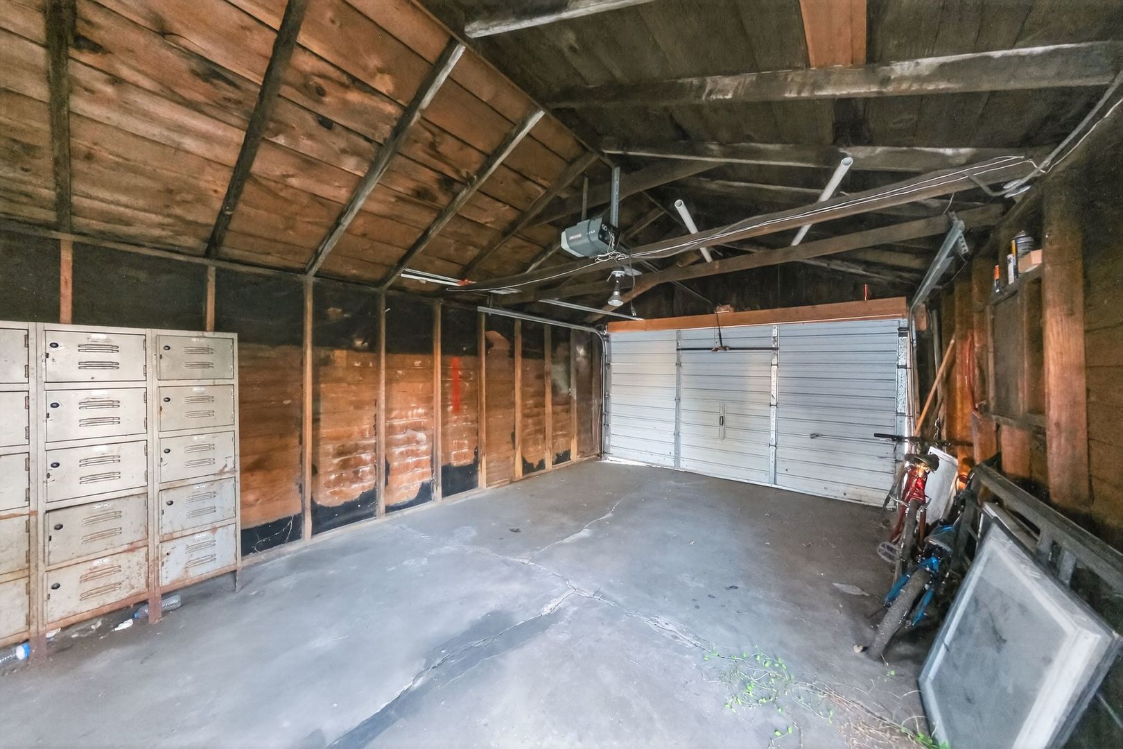 10026 S Carpenter Street, Chicago, IL 60643