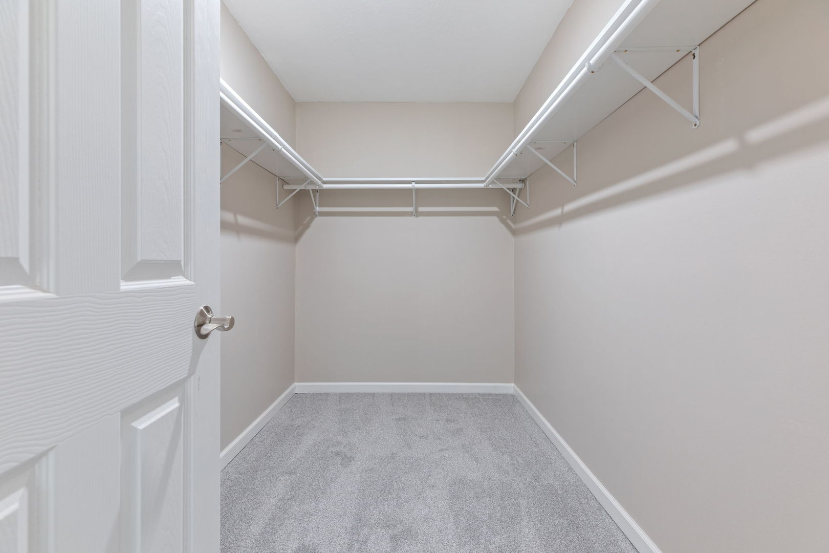 11134 Northwest Road #2C, Palos Hills, IL 60465