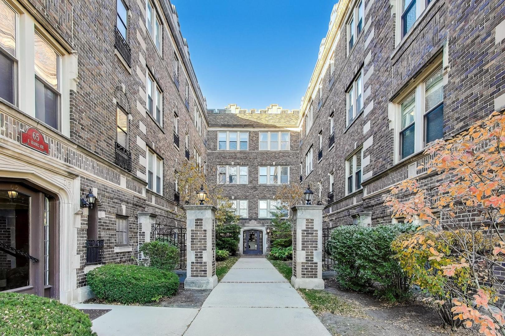 75 E Harris Avenue #3E, La Grange, IL 60525