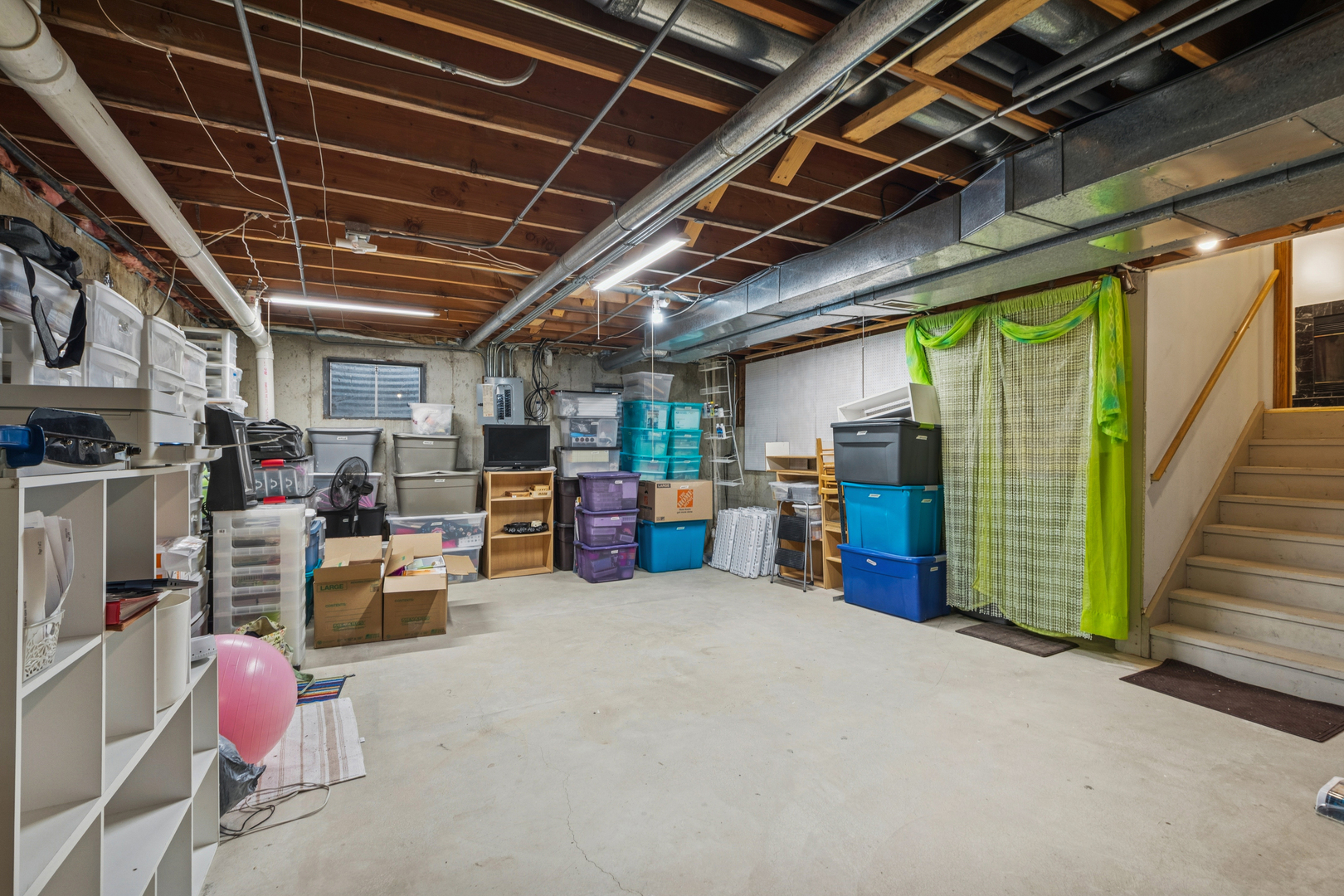 16113 Lake Villa Avenue, Tinley Park, IL 60477