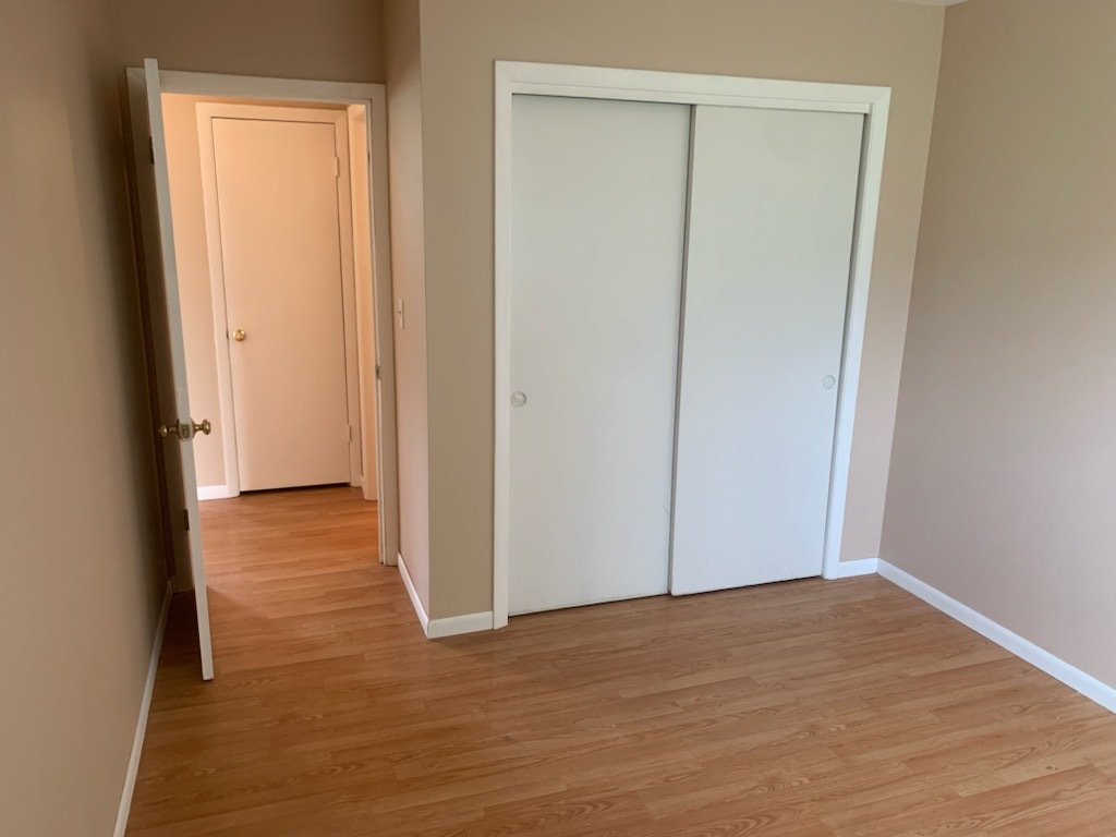 239 Northway Park Road #12, Machesney Park, IL 61115