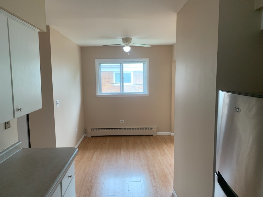 239 Northway Park Road #12, Machesney Park, IL 61115