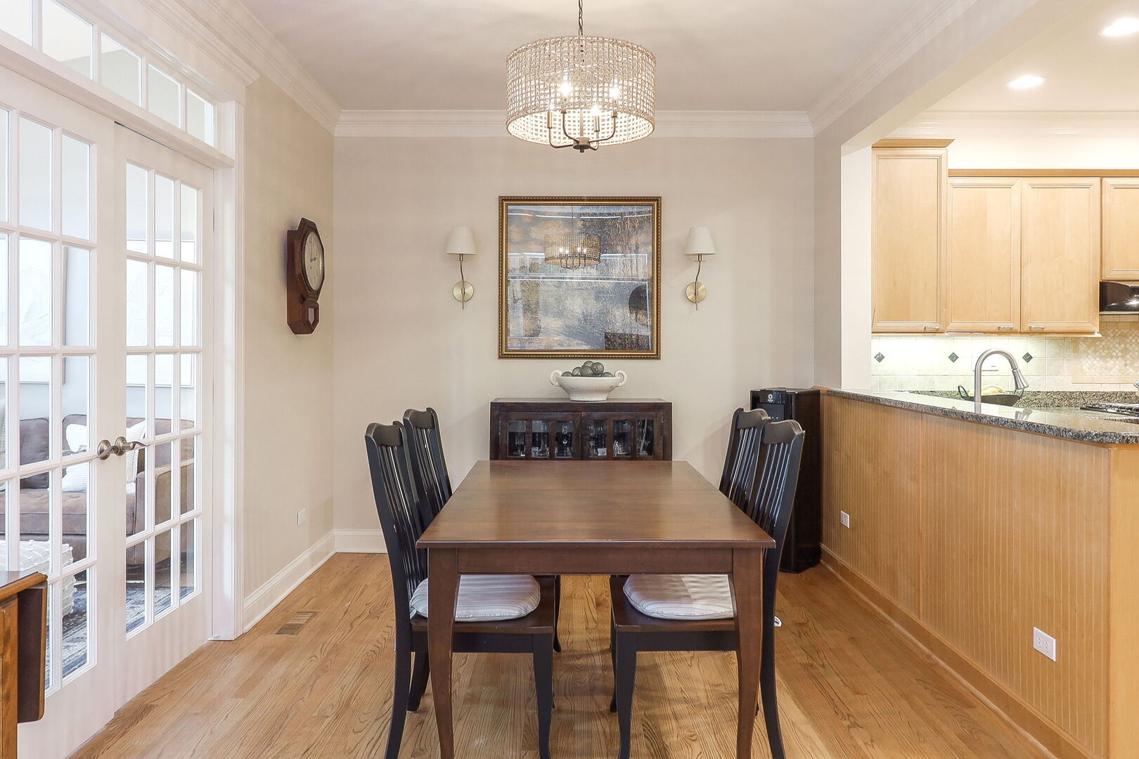 921 Oak Crest Lane, St. Charles, IL 60175