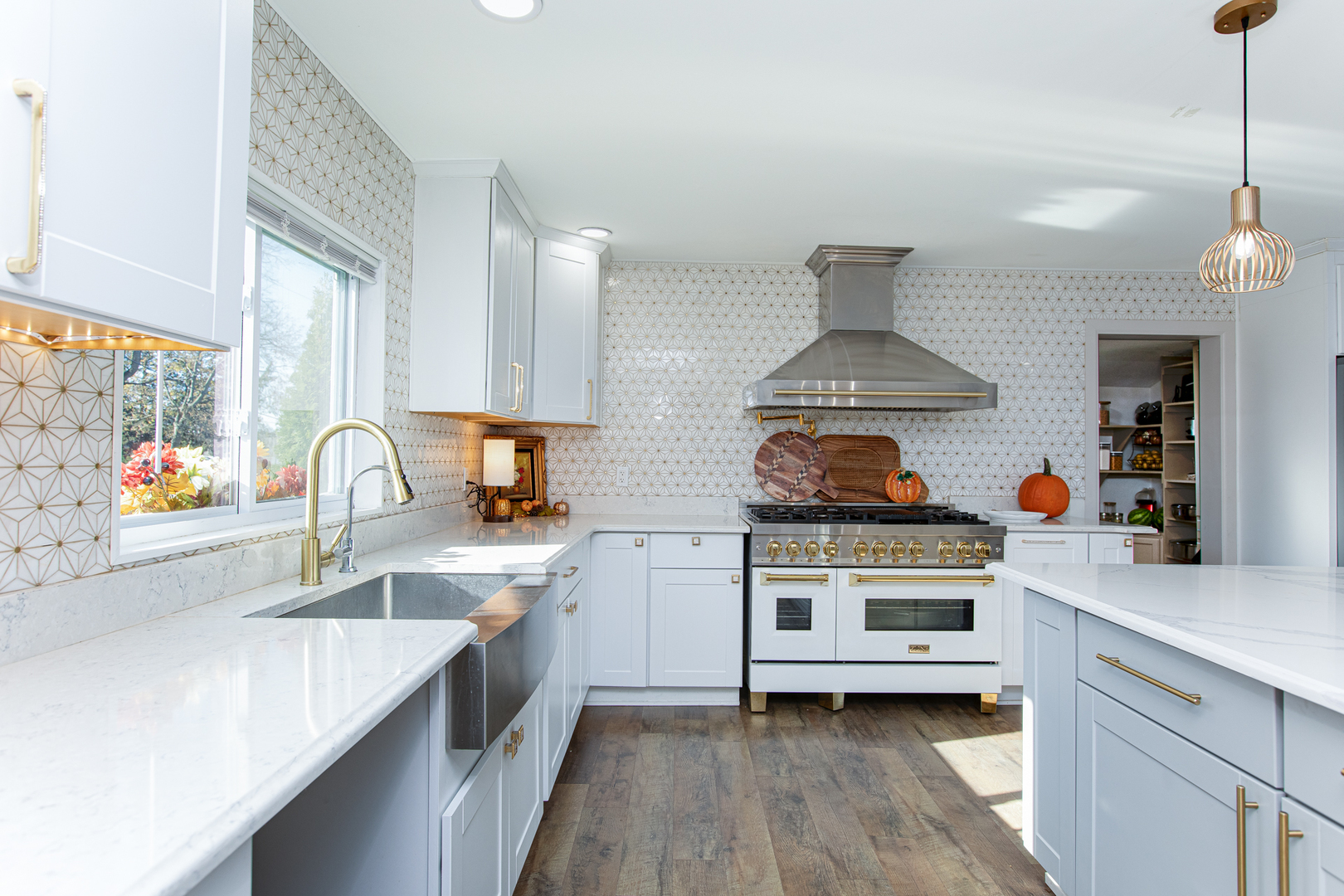 11 Bristol Ridge Road, Bristol, IL 60512