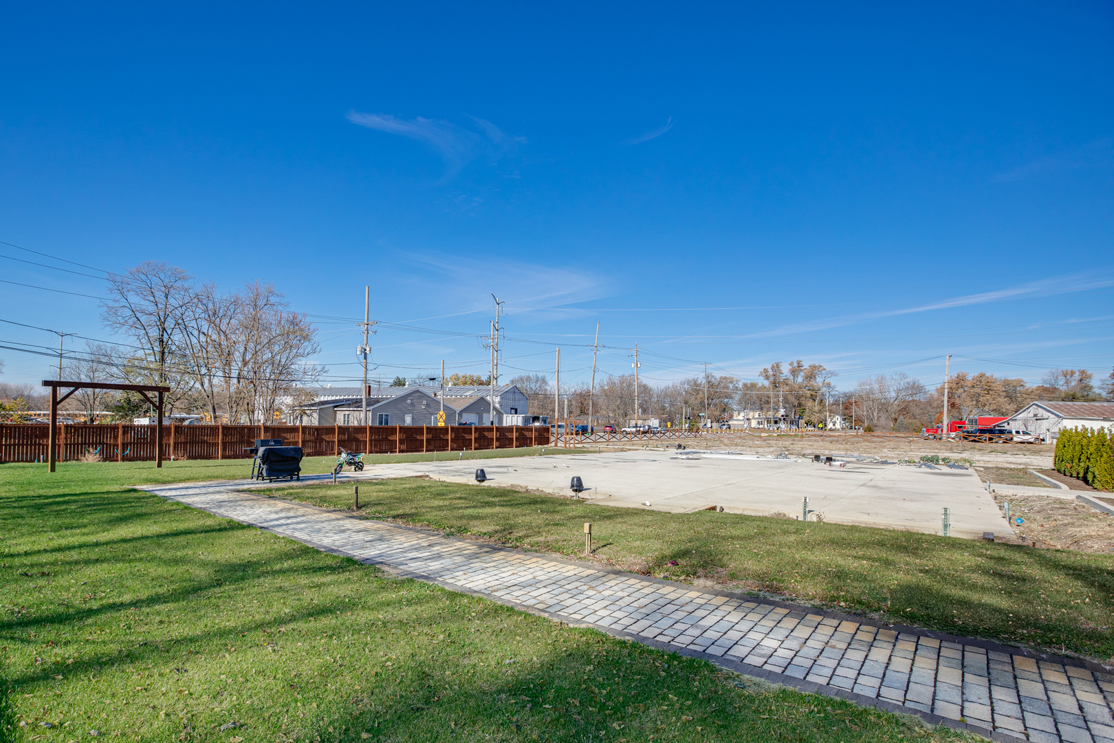 11 Bristol Ridge Road, Bristol, IL 60512