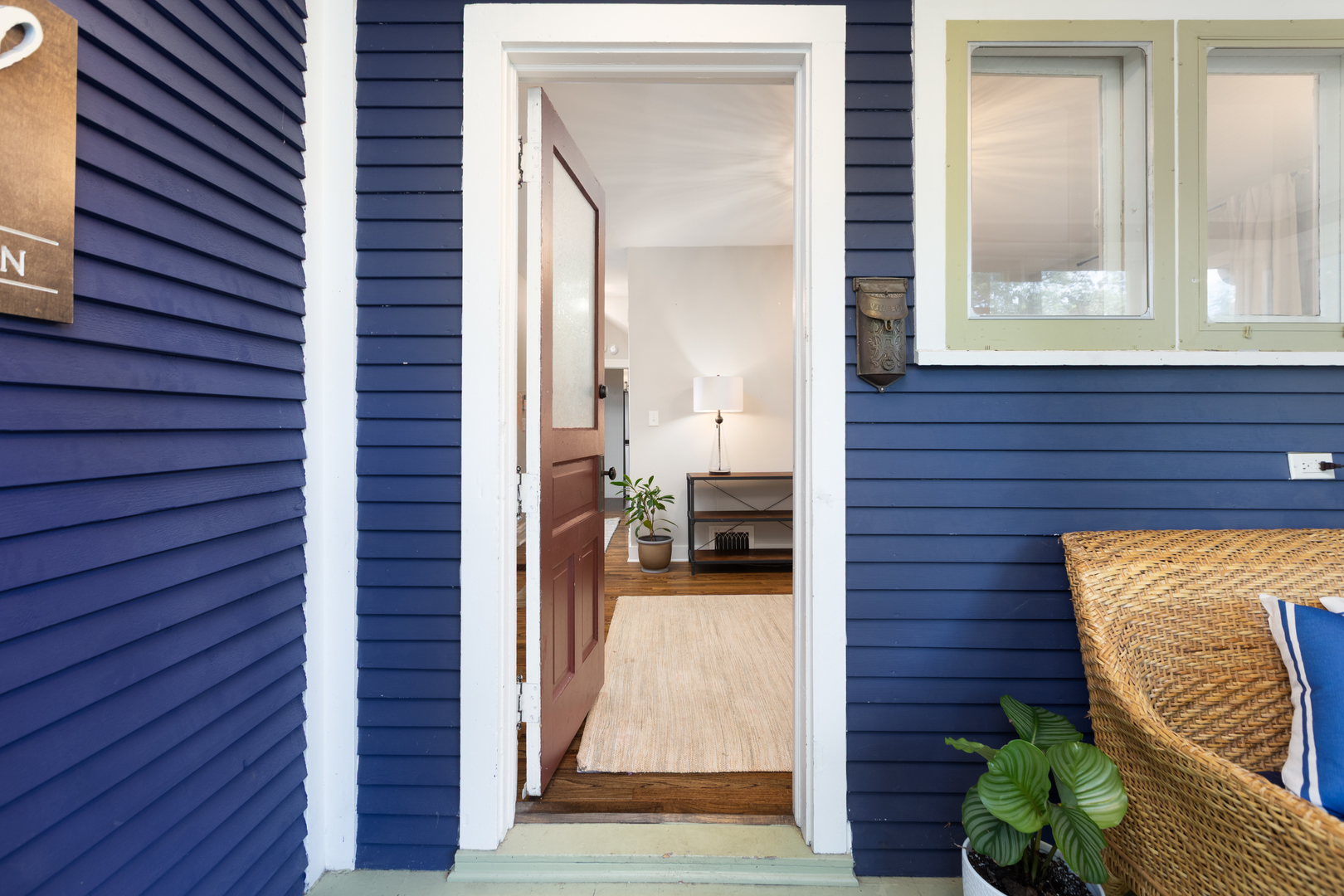 105 S Wright Street, Naperville, IL 60540