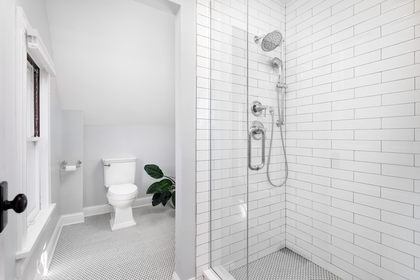 105 S Wright Street, Naperville, IL 60540