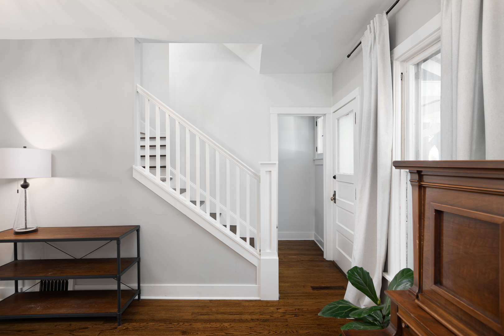 105 S Wright Street, Naperville, IL 60540