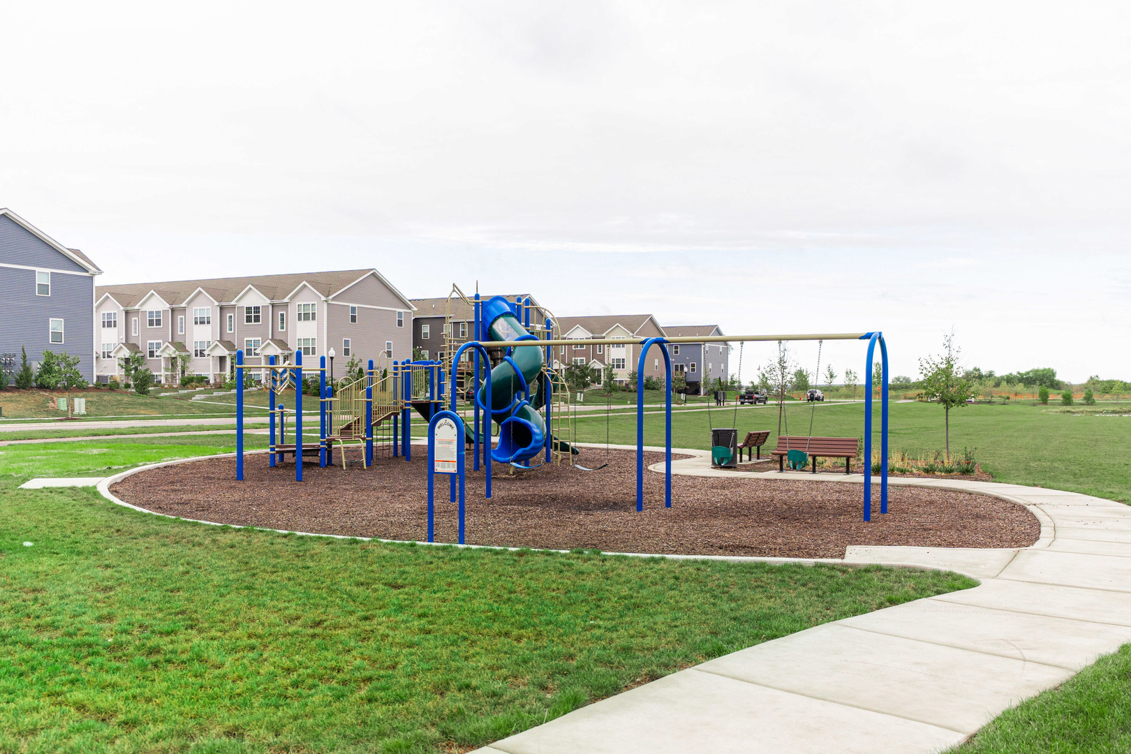 1053 Briar Glen Court, Hampshire, IL 60140