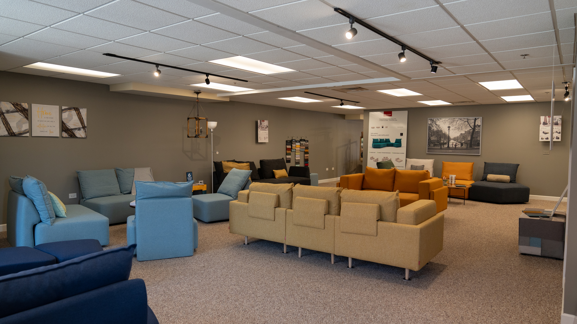 36 S Cass Avenue #28, Westmont, IL 60559