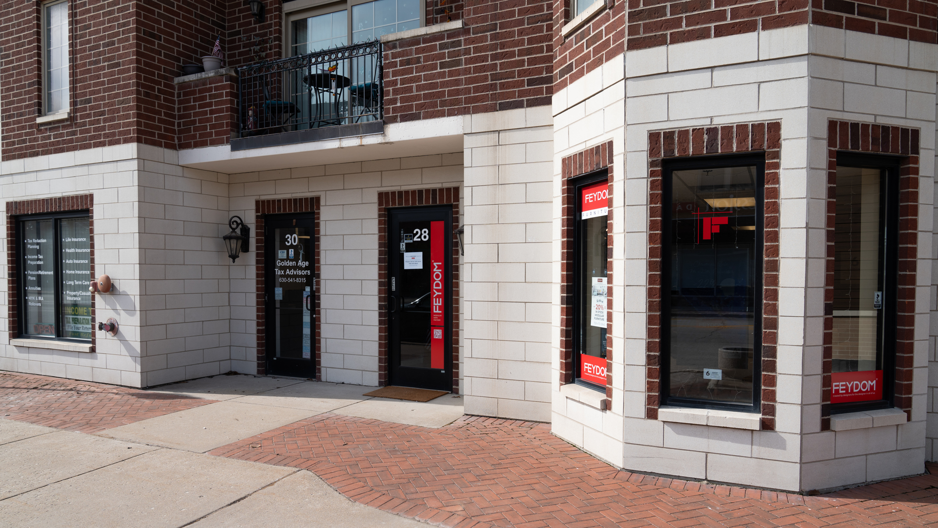 36 S Cass Avenue #28, Westmont, IL 60559