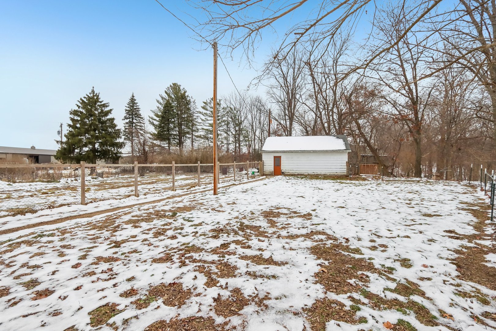 8091 Deer Drive, Hennepin, IL 61327