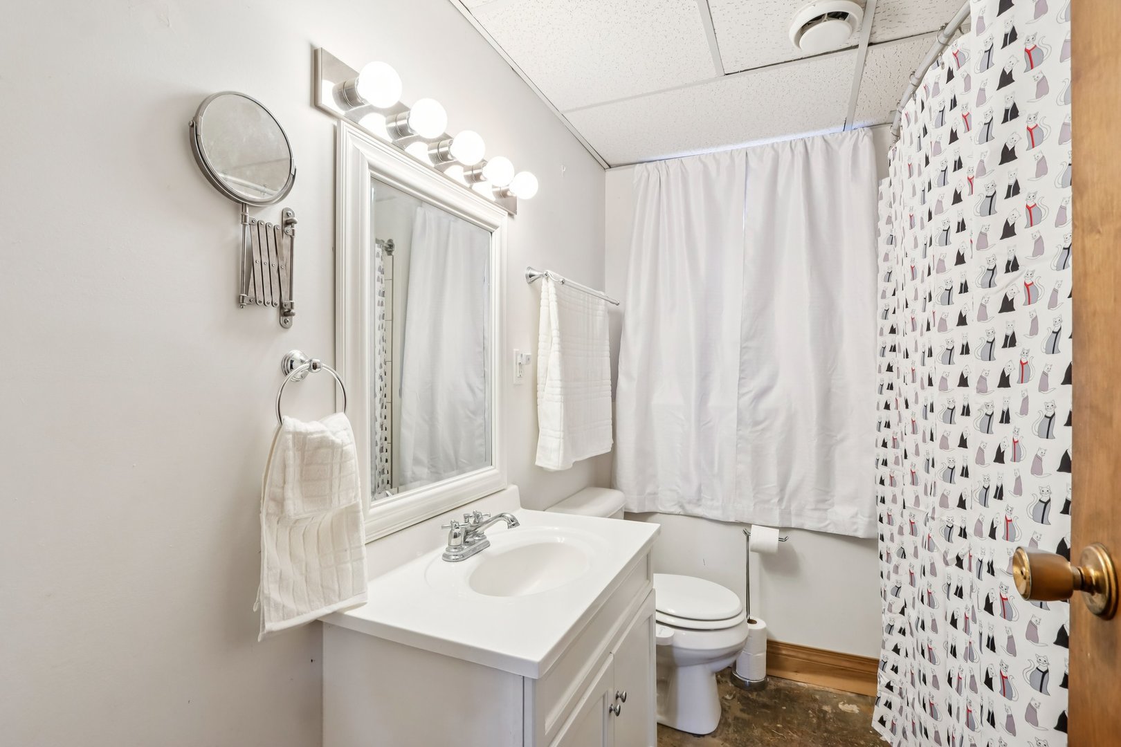 8091 Deer Drive, Hennepin, IL 61327