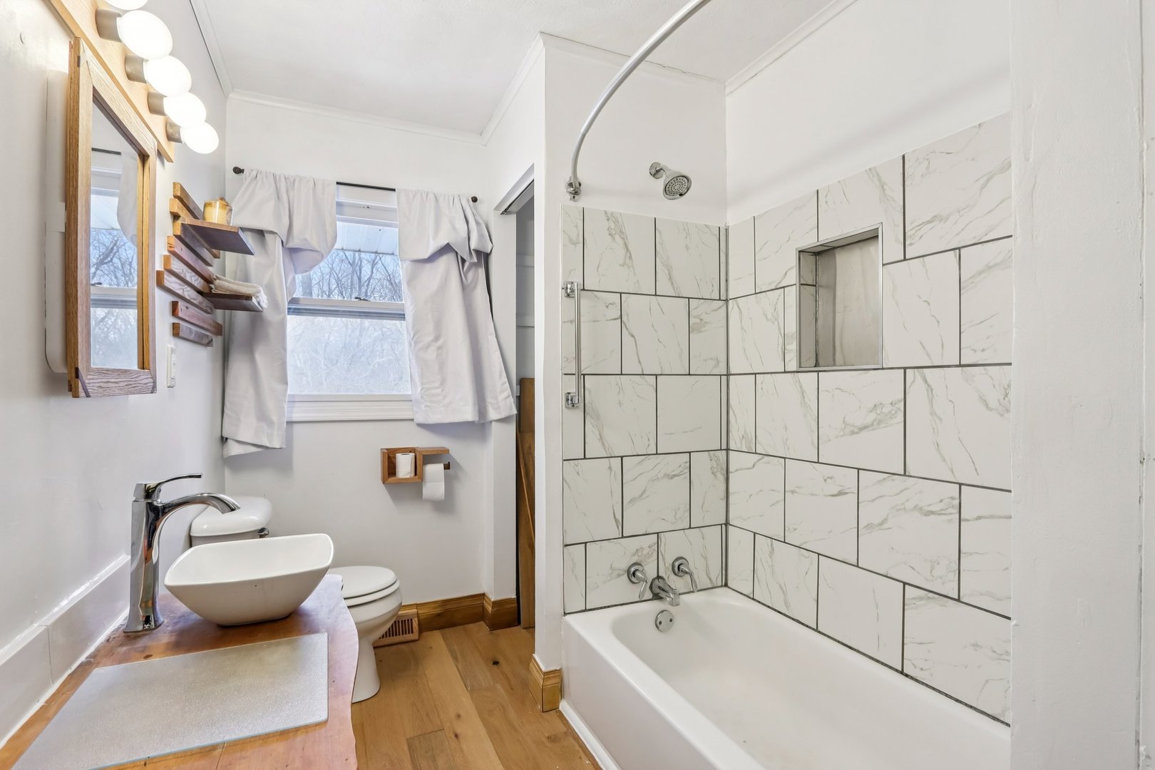 8091 Deer Drive, Hennepin, IL 61327