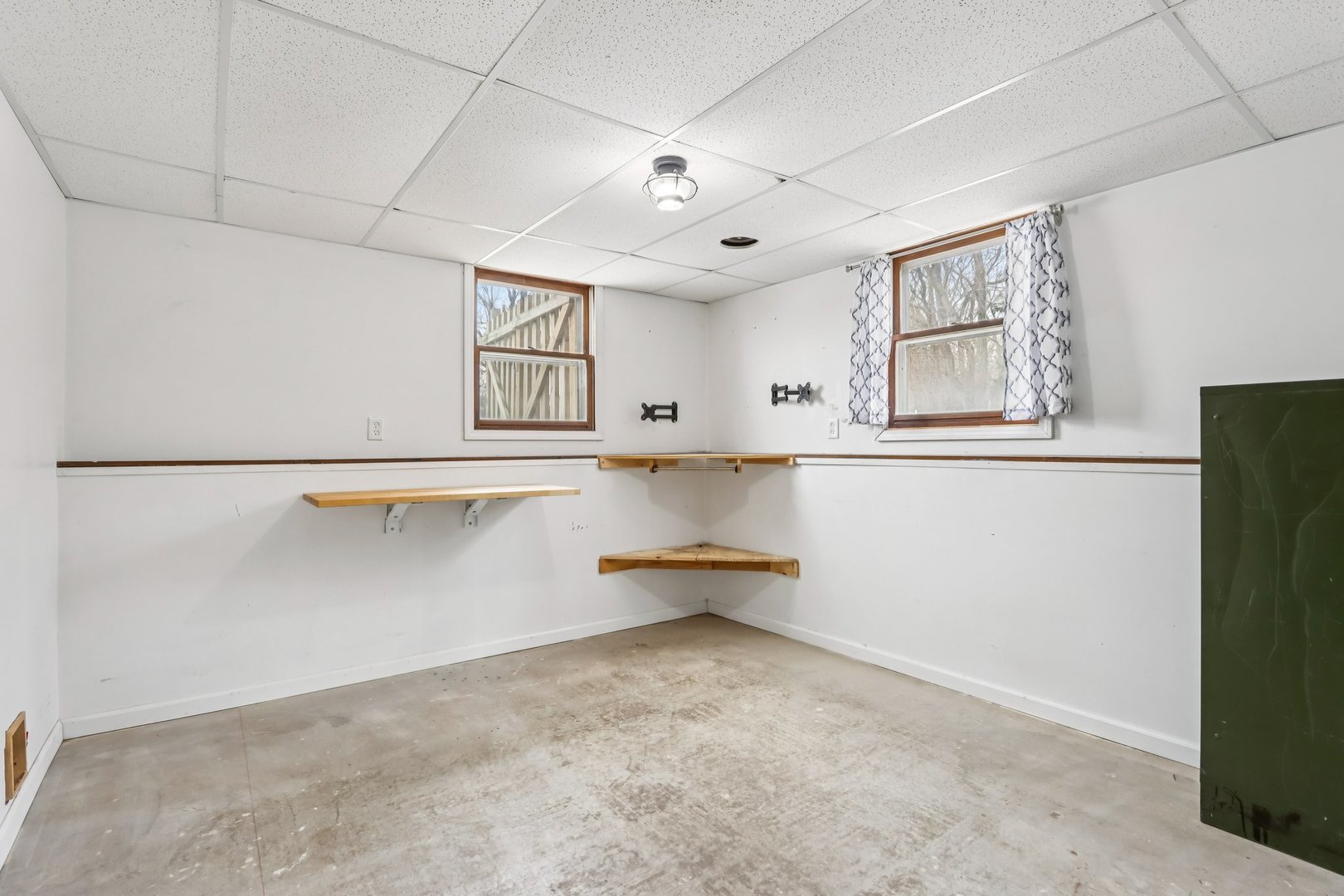 8091 Deer Drive, Hennepin, IL 61327