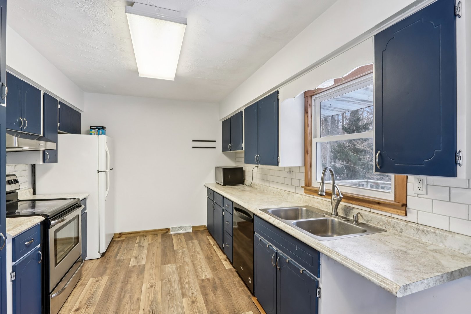 8091 Deer Drive, Hennepin, IL 61327