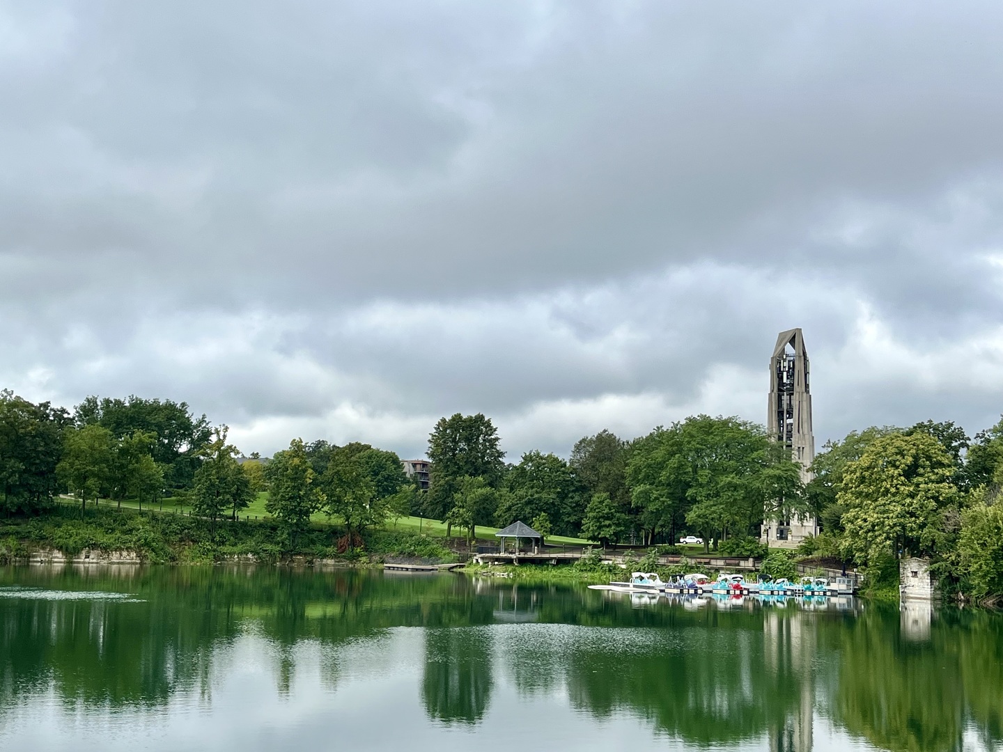 320 Elmwood Drive, Naperville, IL 60540