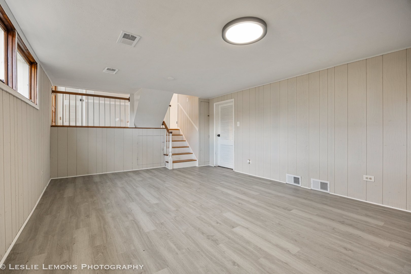 320 Elmwood Drive, Naperville, IL 60540