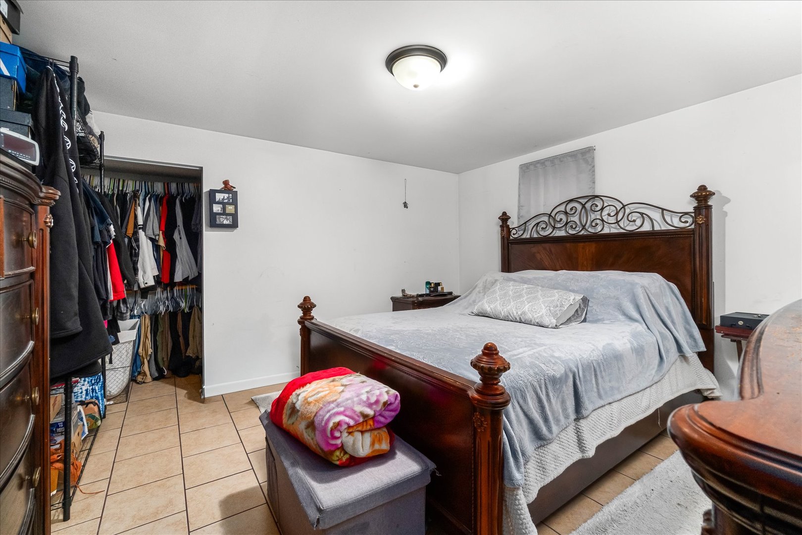 937 PEARL Street, Aurora, IL 60505