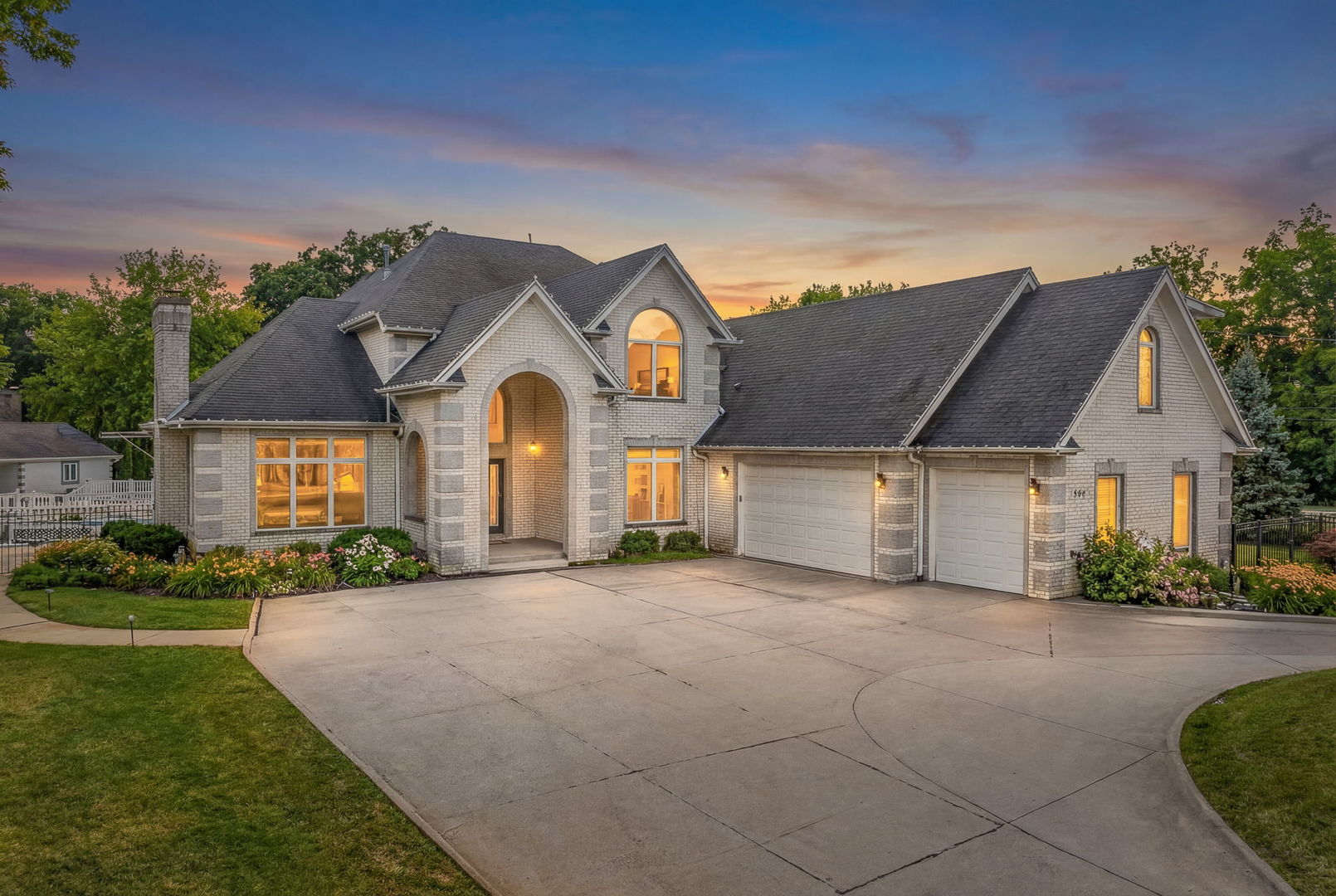 1 Bell Oak Lane, Lemont, IL 60439