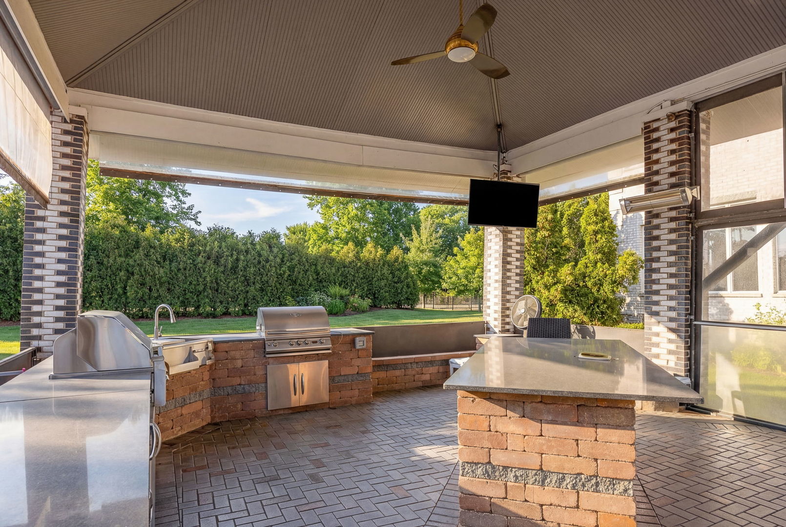 1 Bell Oak Lane, Lemont, IL 60439