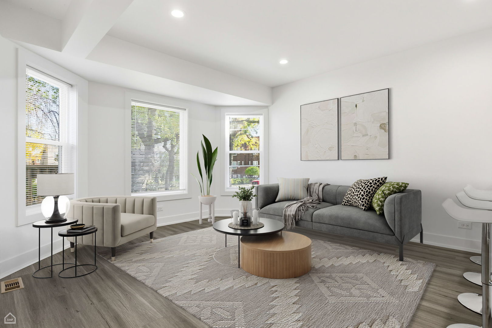 328 N Lockwood Avenue, Chicago, IL 60644