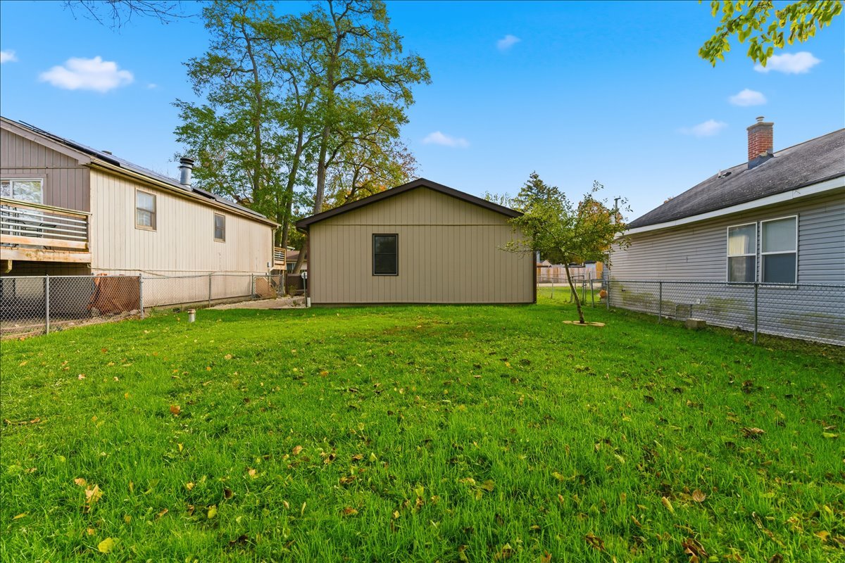 37446 E Park Lane, Lake Villa, IL 60046