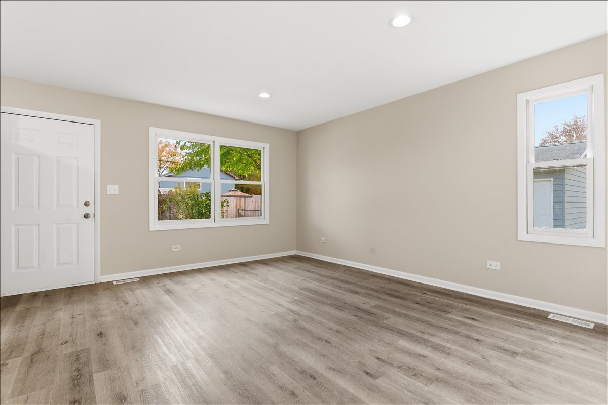 37446 E Park Lane, Lake Villa, IL 60046