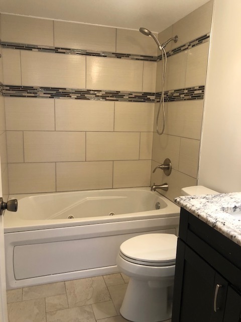 11345 S Roberts Road #F, Palos Hills, IL 60465