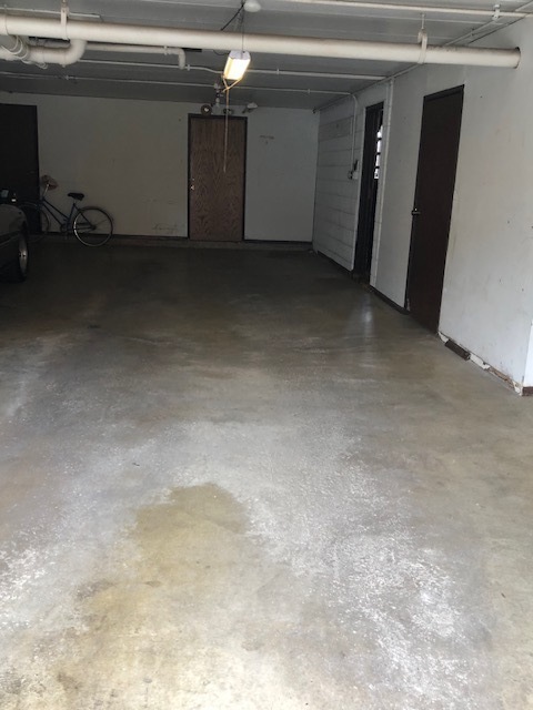 11345 S Roberts Road #F, Palos Hills, IL 60465