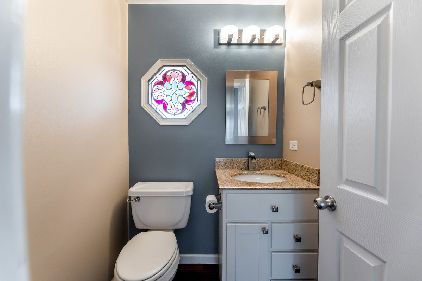 227 Beaver Creek Drive, Bolingbrook, IL 60490