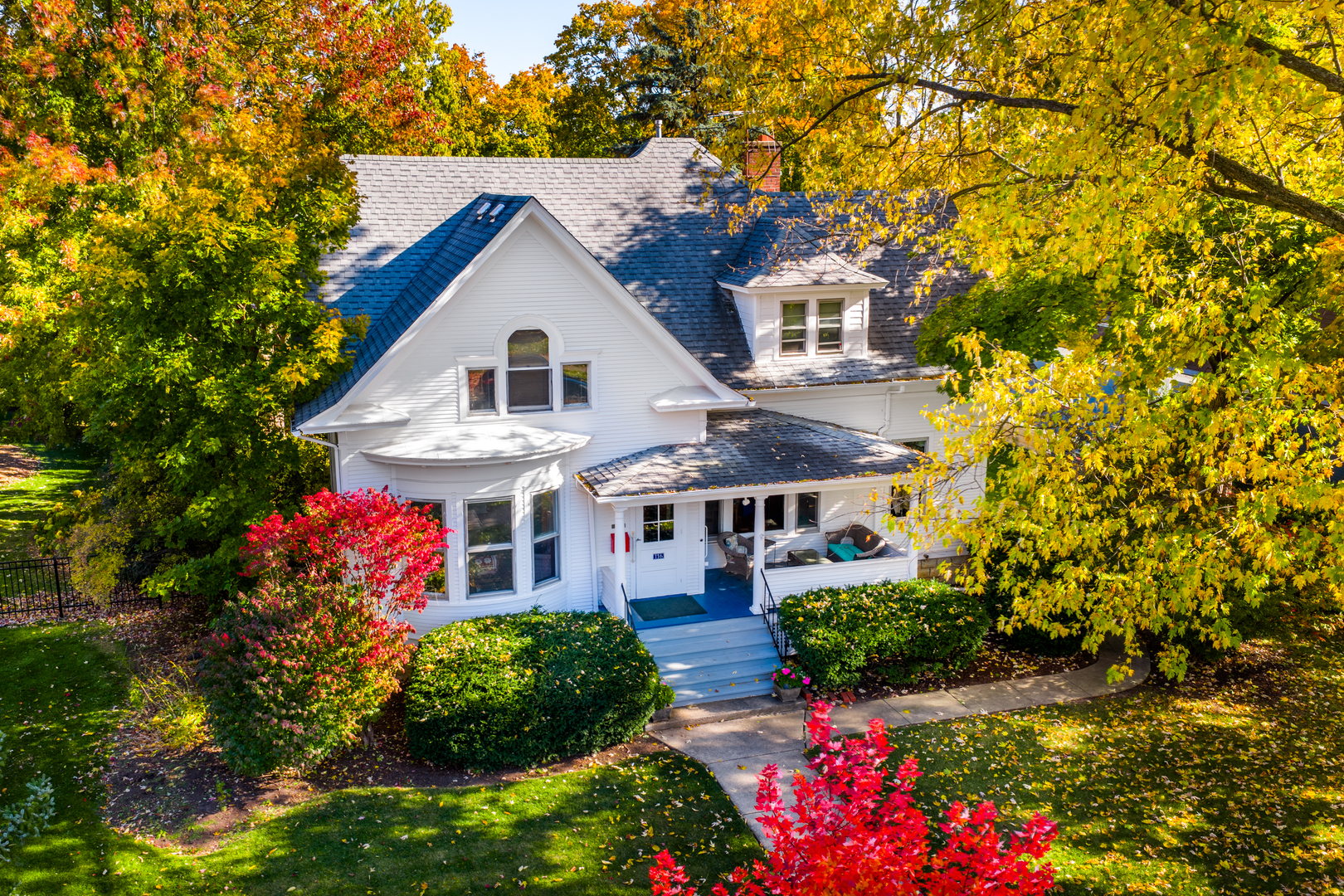 116 S Wright Street, Naperville, IL 60540