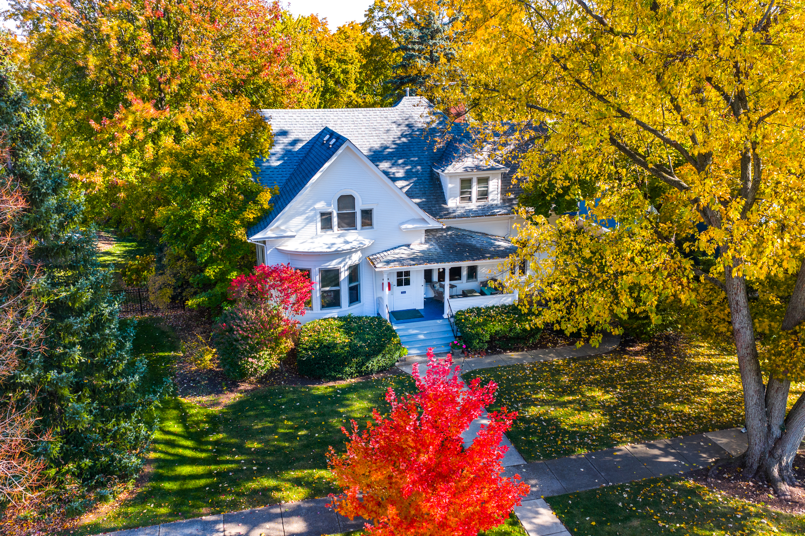 116 S Wright Street, Naperville, IL 60540