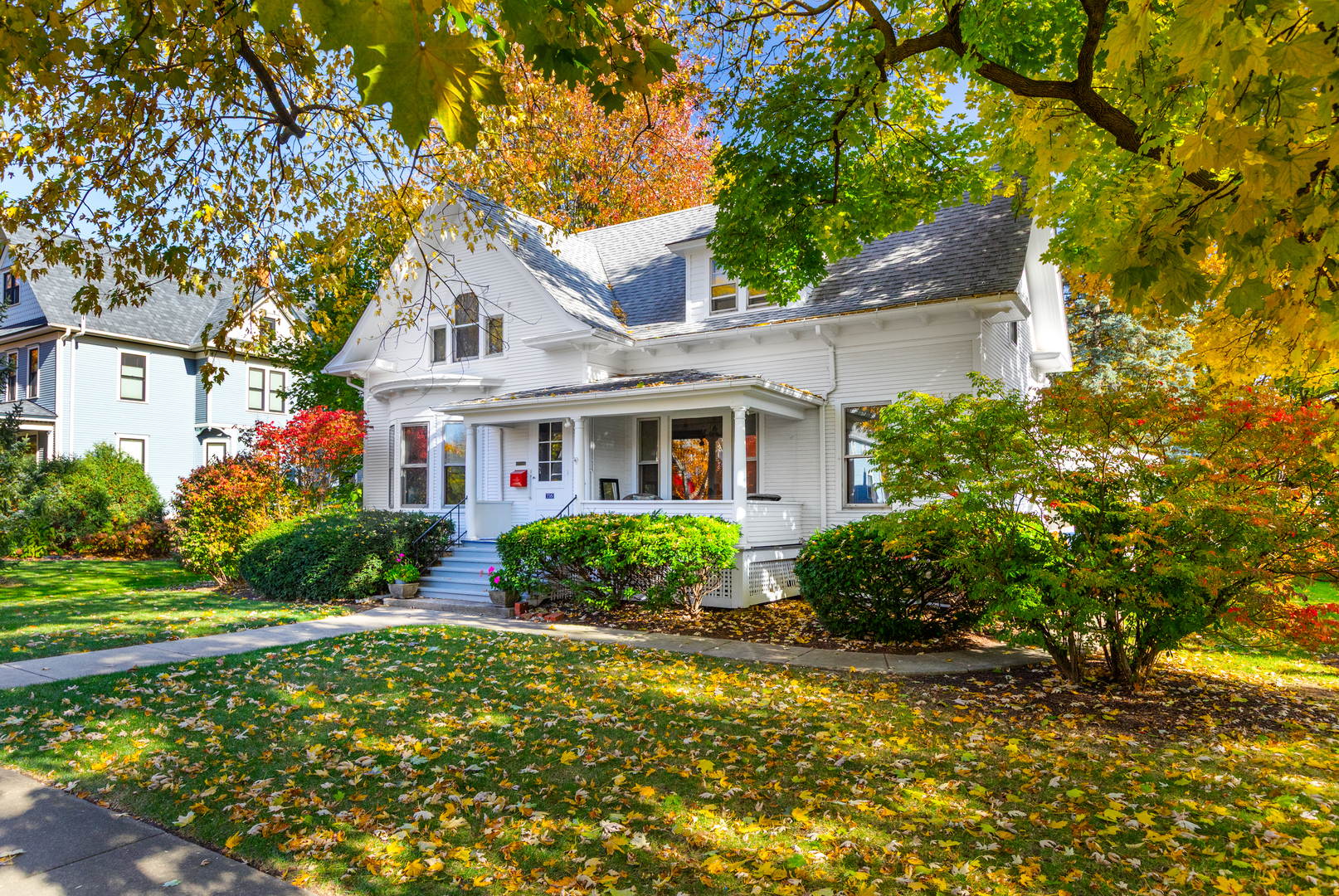 116 S Wright Street, Naperville, IL 60540