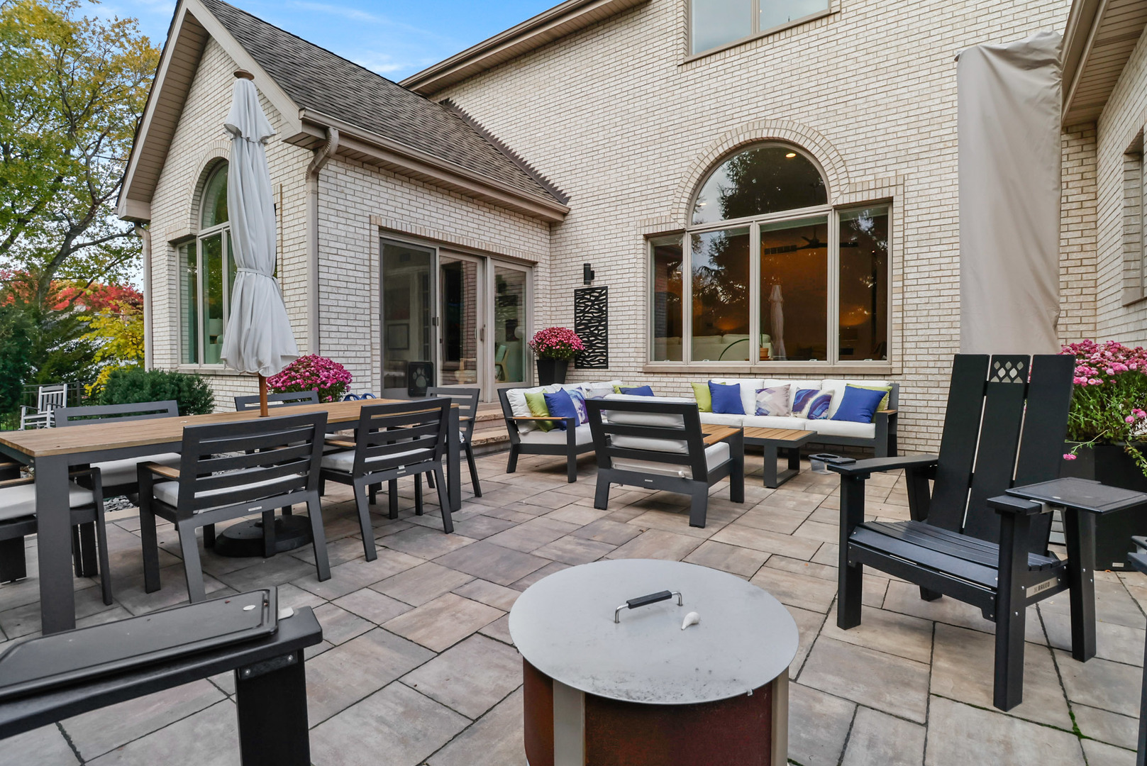 1838 Ada Lane, Munster, IN 46321