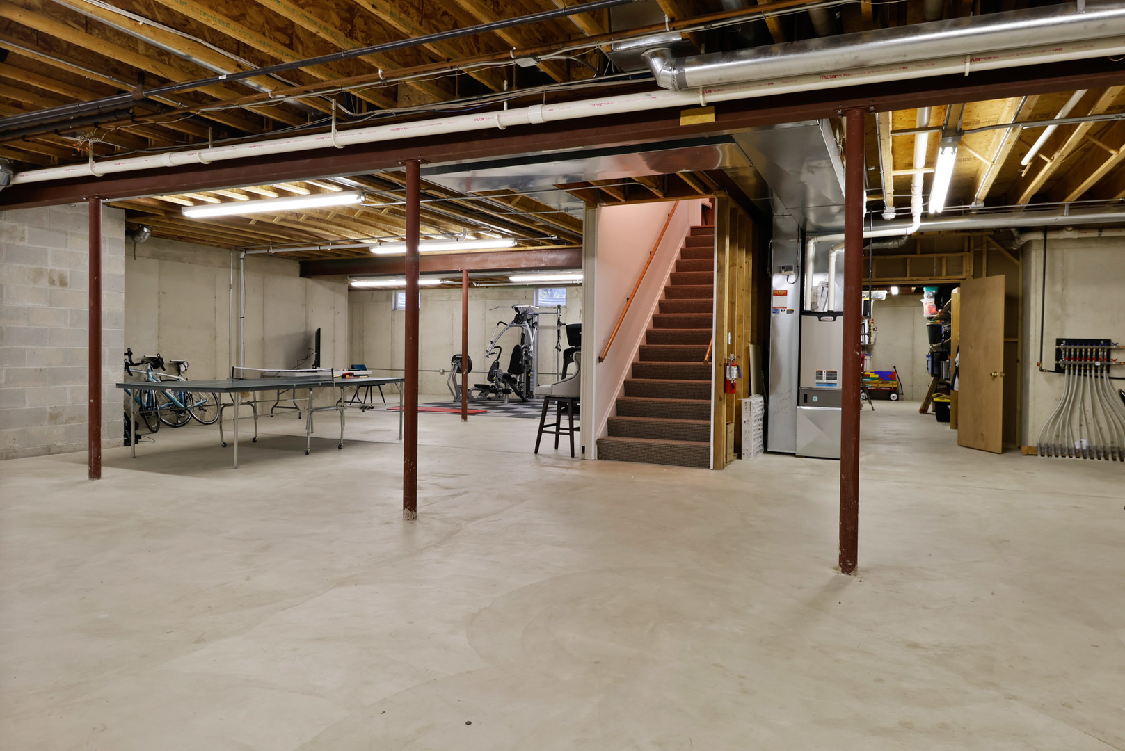 1838 Ada Lane, Munster, IN 46321