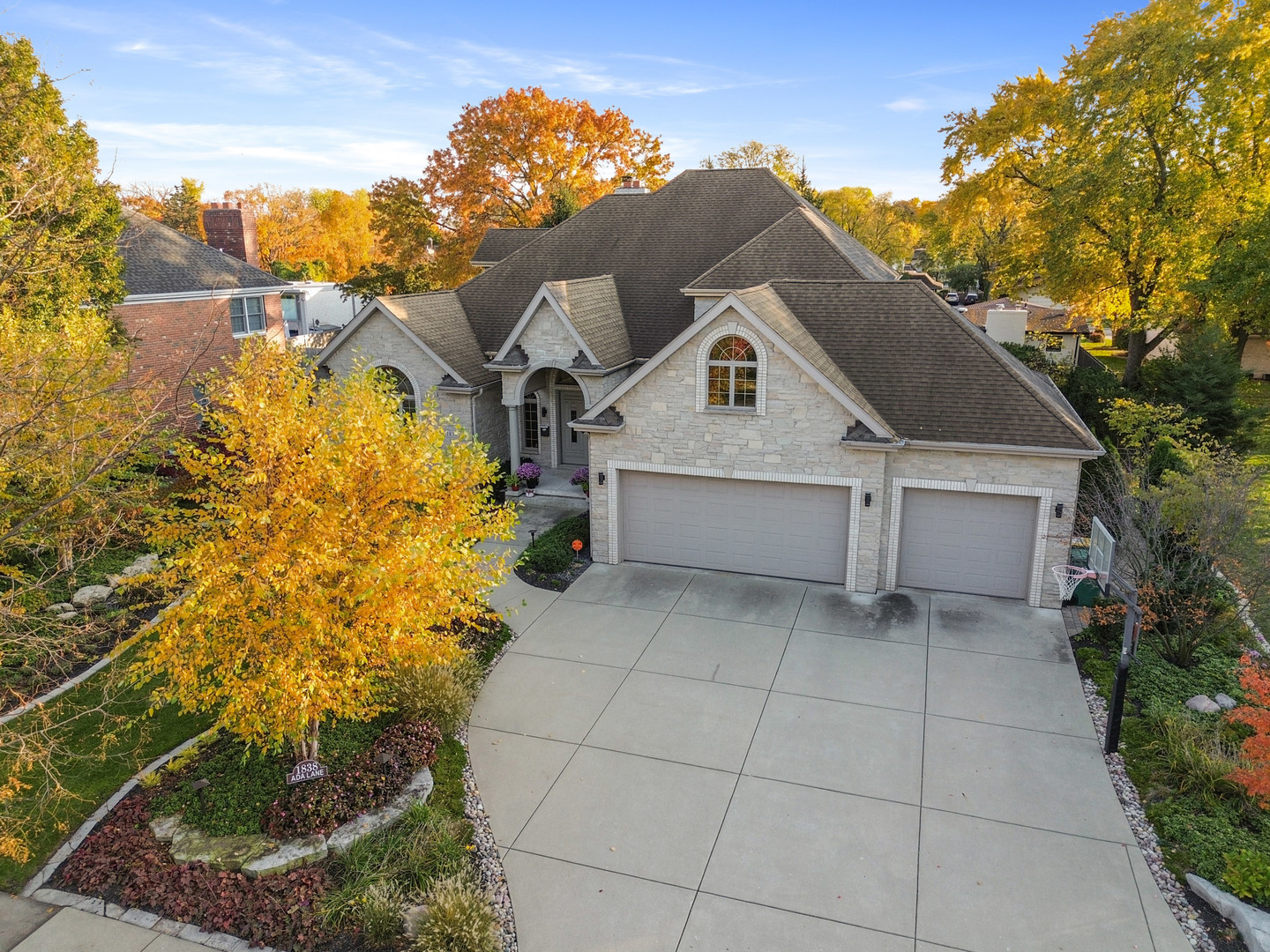 1838 Ada Lane, Munster, IN 46321