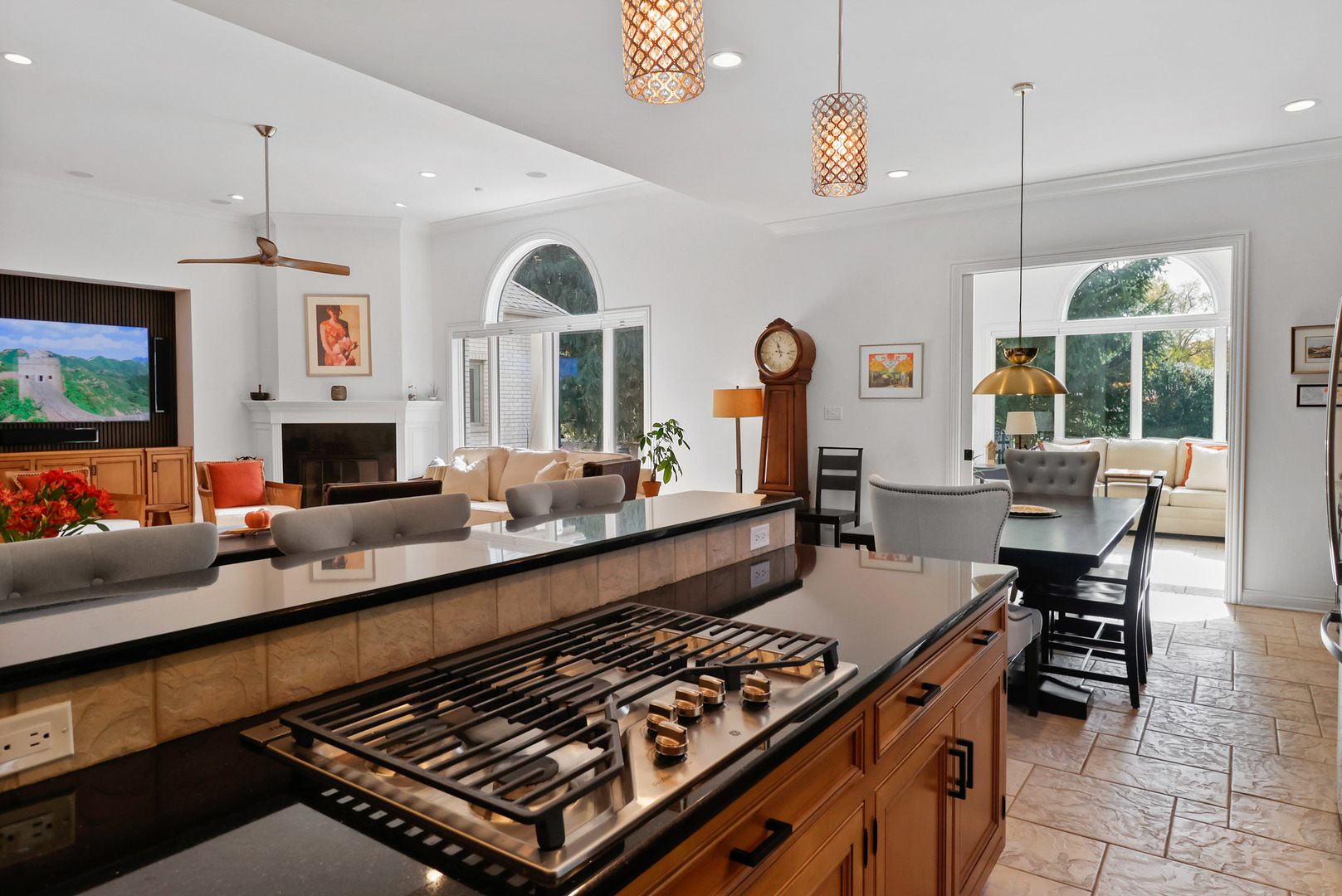 1838 Ada Lane, Munster, IN 46321