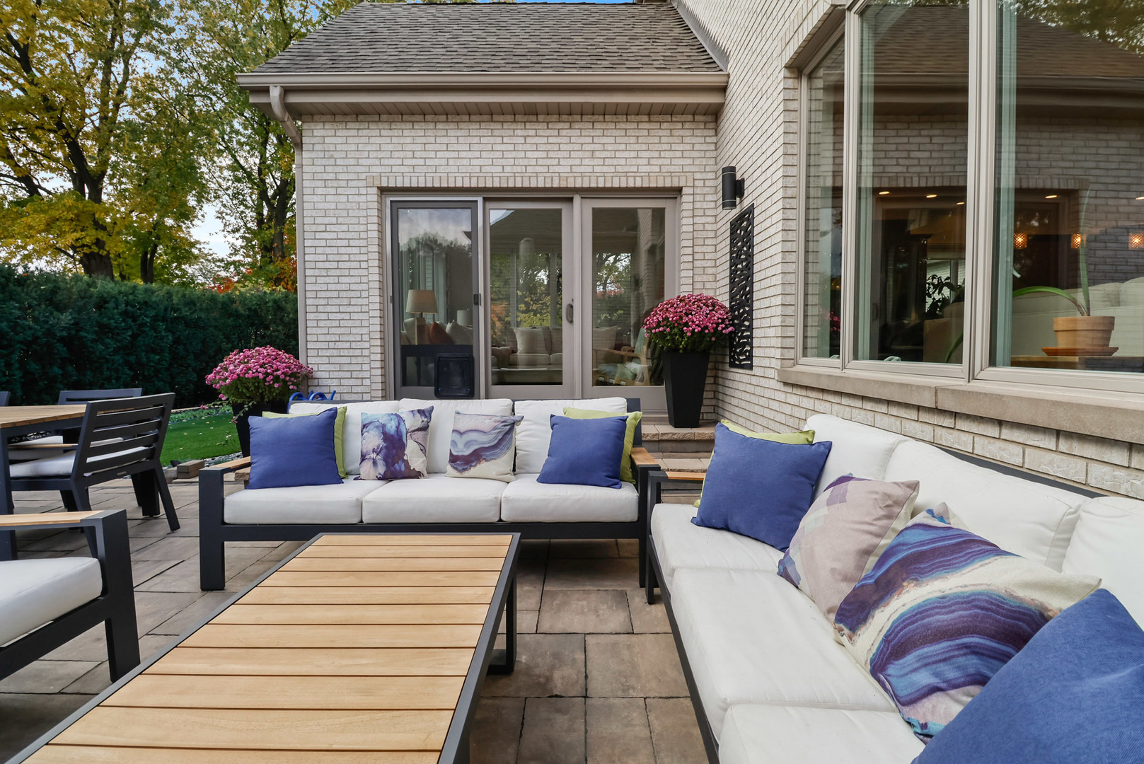 1838 Ada Lane, Munster, IN 46321