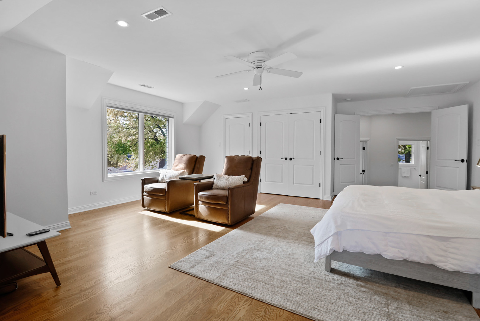 1838 Ada Lane, Munster, IN 46321