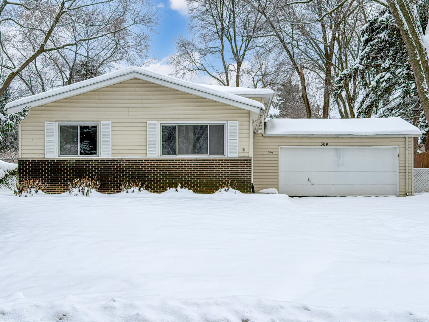 West Chicago, IL 60185