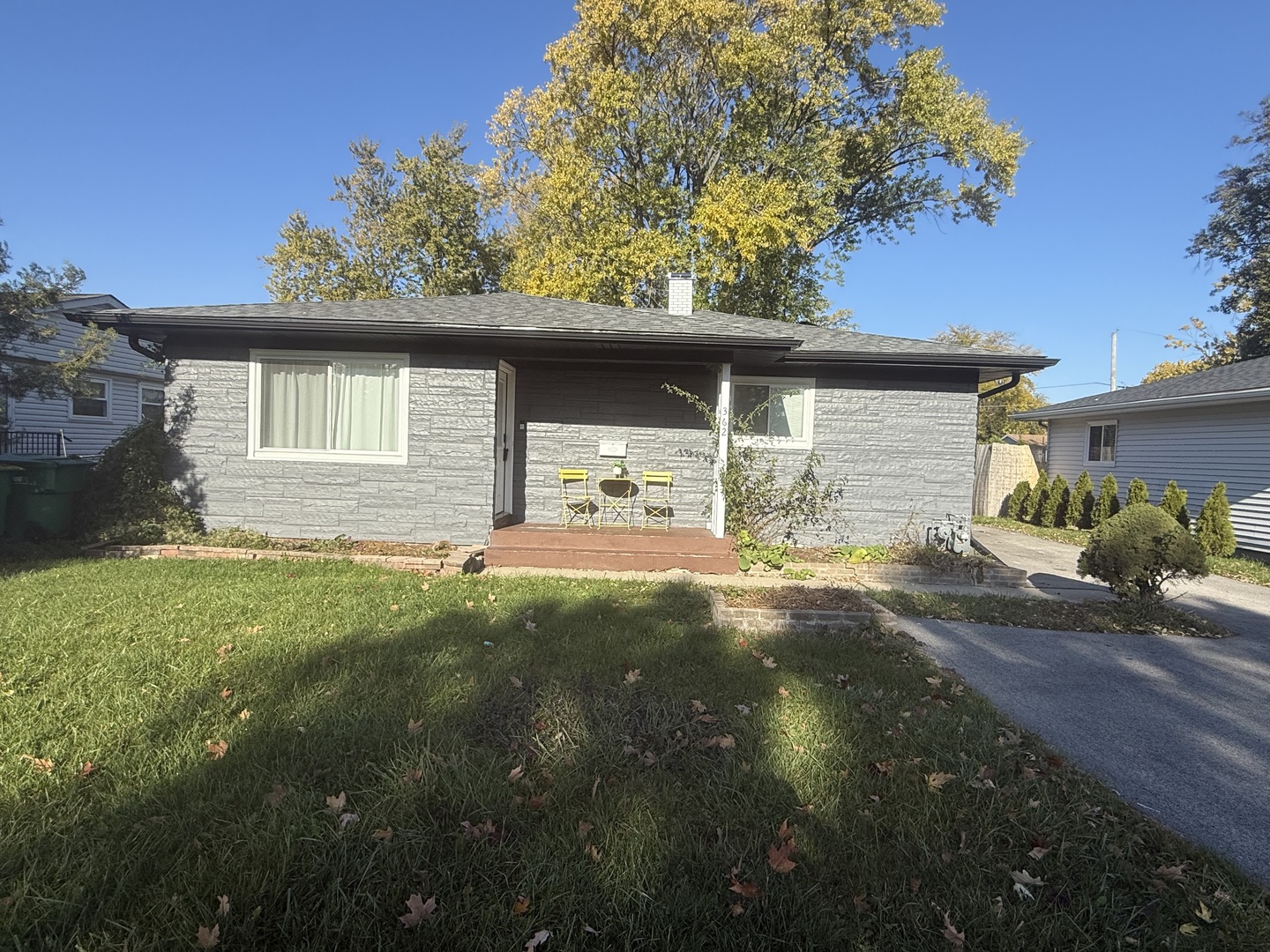 362 Marion Court, Wheeling, IL 60090